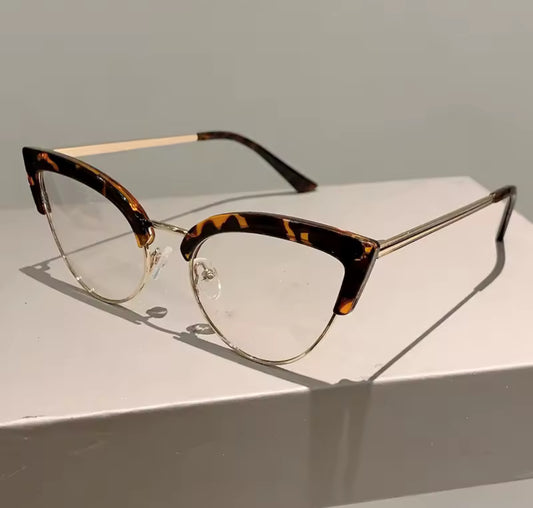 Tortoiseshell Cat Wing Glasses