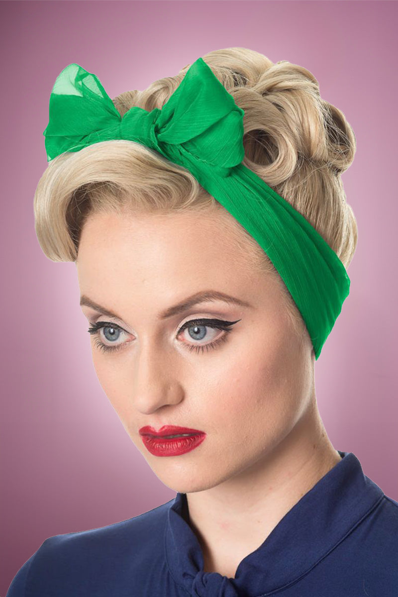 Haifa Head and Neck Scarf in Green