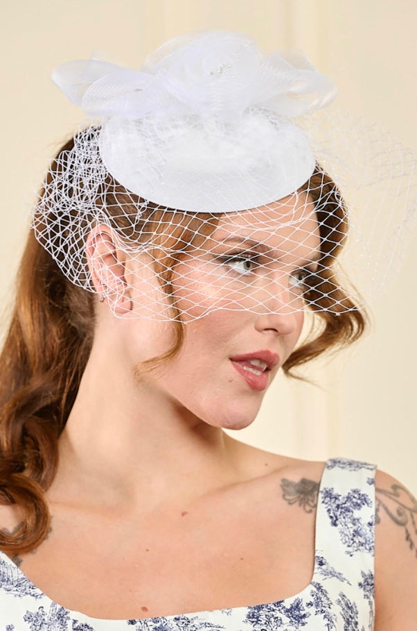 White Bloom Fascinator