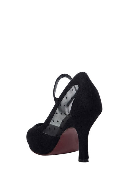 Bonnie Black Heart Shoe