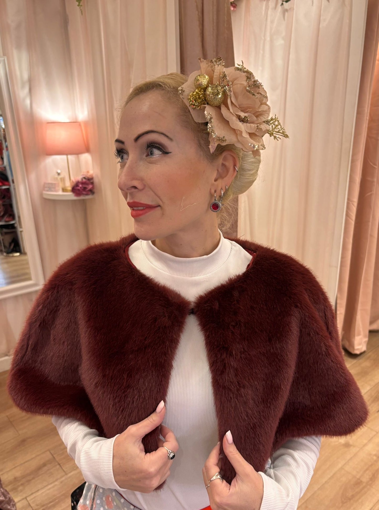 Faux Fur Shawl in Bordeaux