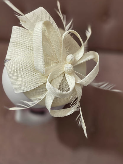 Maria Fascinator - Ivory off white