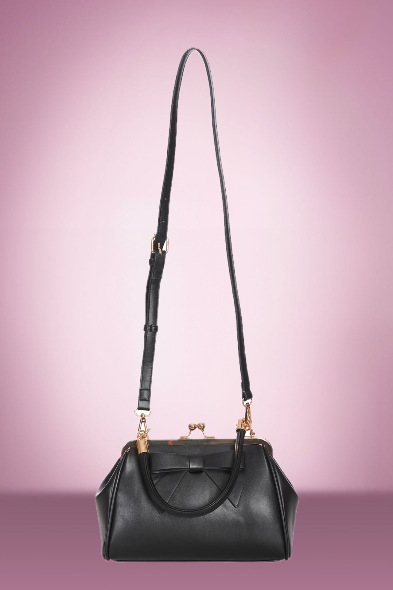 Daydream Believer Handbag in Black