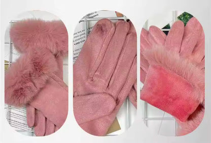 Plush Glove with Faux Fur in Baby Pink