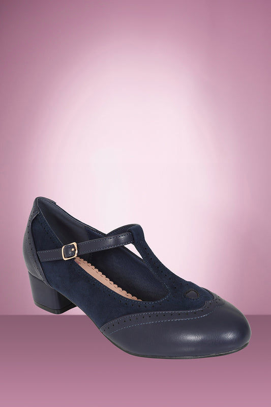 Betty Brogues Navy