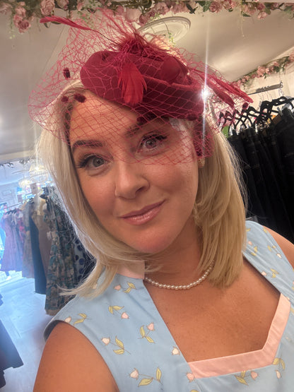 Maud Fascinator - Burgundy