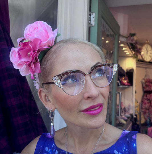 Tortoiseshell Cat Wing Embellished Glasses