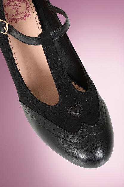 Betty Brogues in Black matt and suede finish