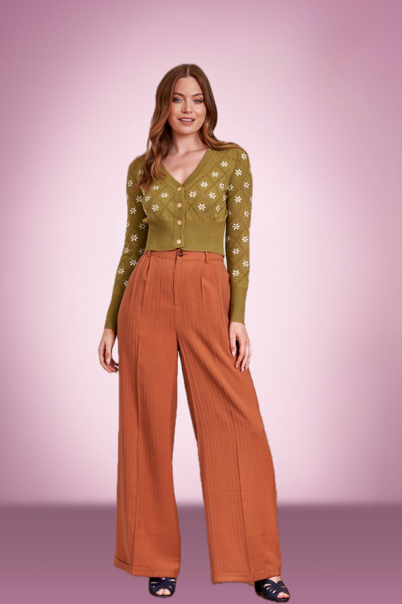 Green Daisy Flower Cardi