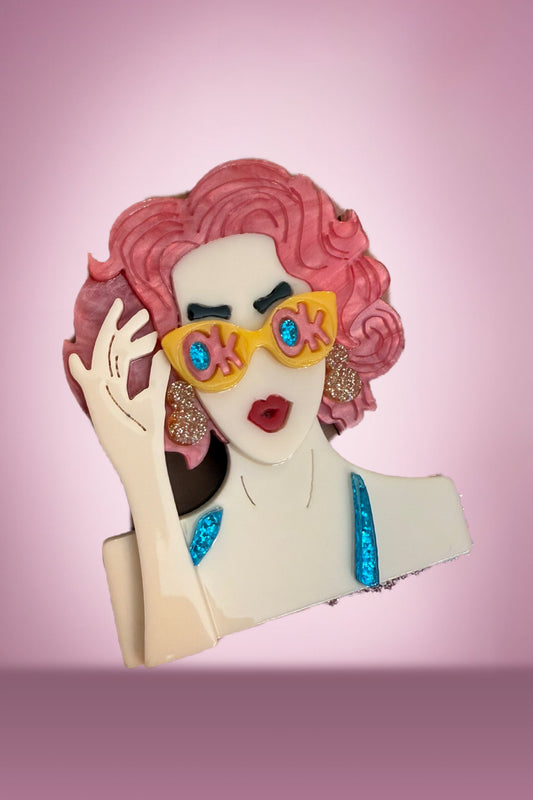 Sandy Brooch