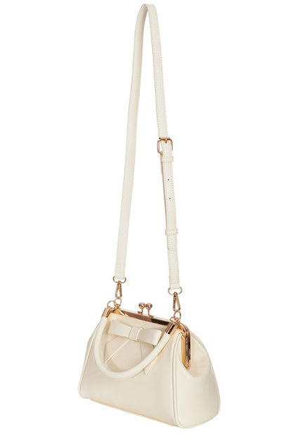 Daydream Believer Handbag in Cream