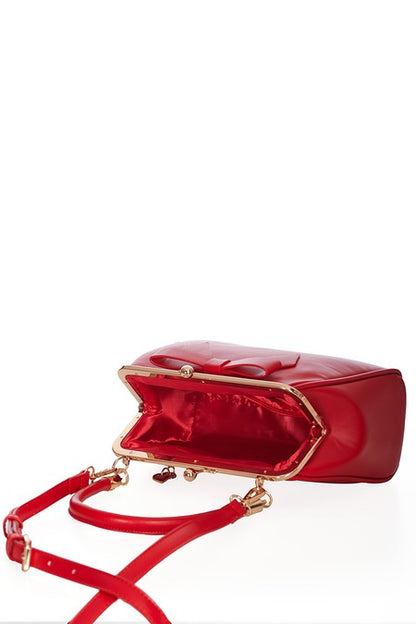Daydream Believer Handbag in Red